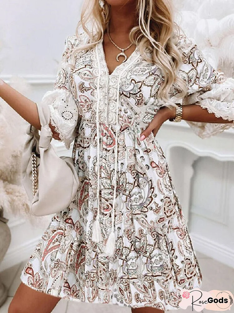 Elegant V-Neck Tassel Loose Mini Dress Fashion 3/4 Flare Sleeve A-Line Beach Dress Women Vintage Pattern Print Boho Party Dress