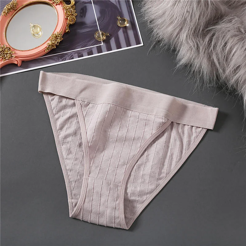 FINETOO Women Cotton Panties Comfortable Wide Waist Briefs Sexy Women Underwear M-XL Soft Striped Underpants Female Lingerie New