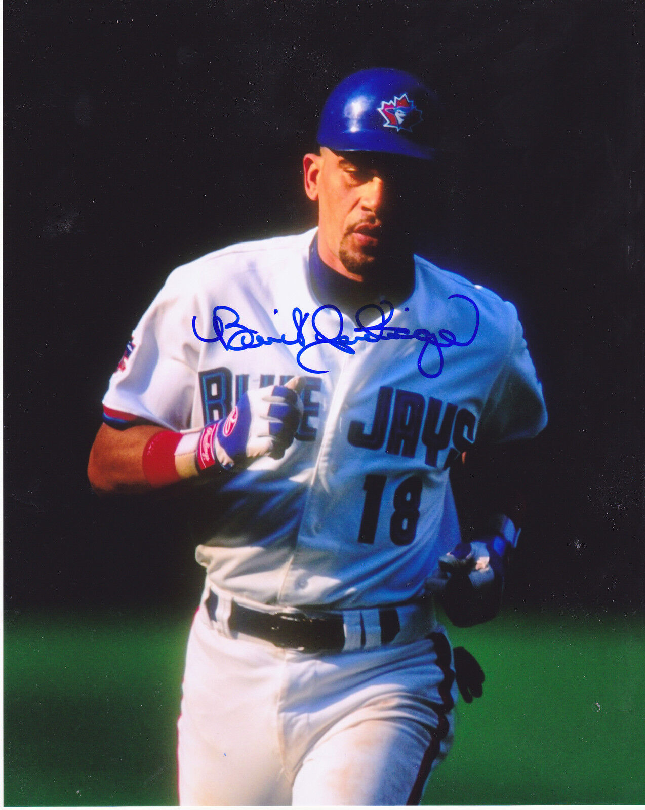 BENITO SANTIAGO TORONTO BLUE JAYS ACTION SIGNED 8x10