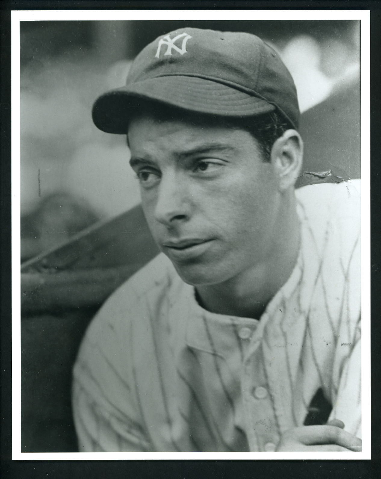 Joe DiMaggio head & shoulders pose 1930's Image Type IV Press Photo Poster painting Yankees