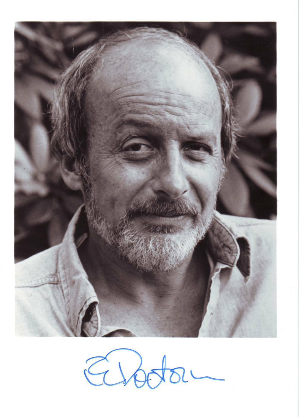 Edgar Doctorow (13x18 cm) Original Autographed Photo Poster painting