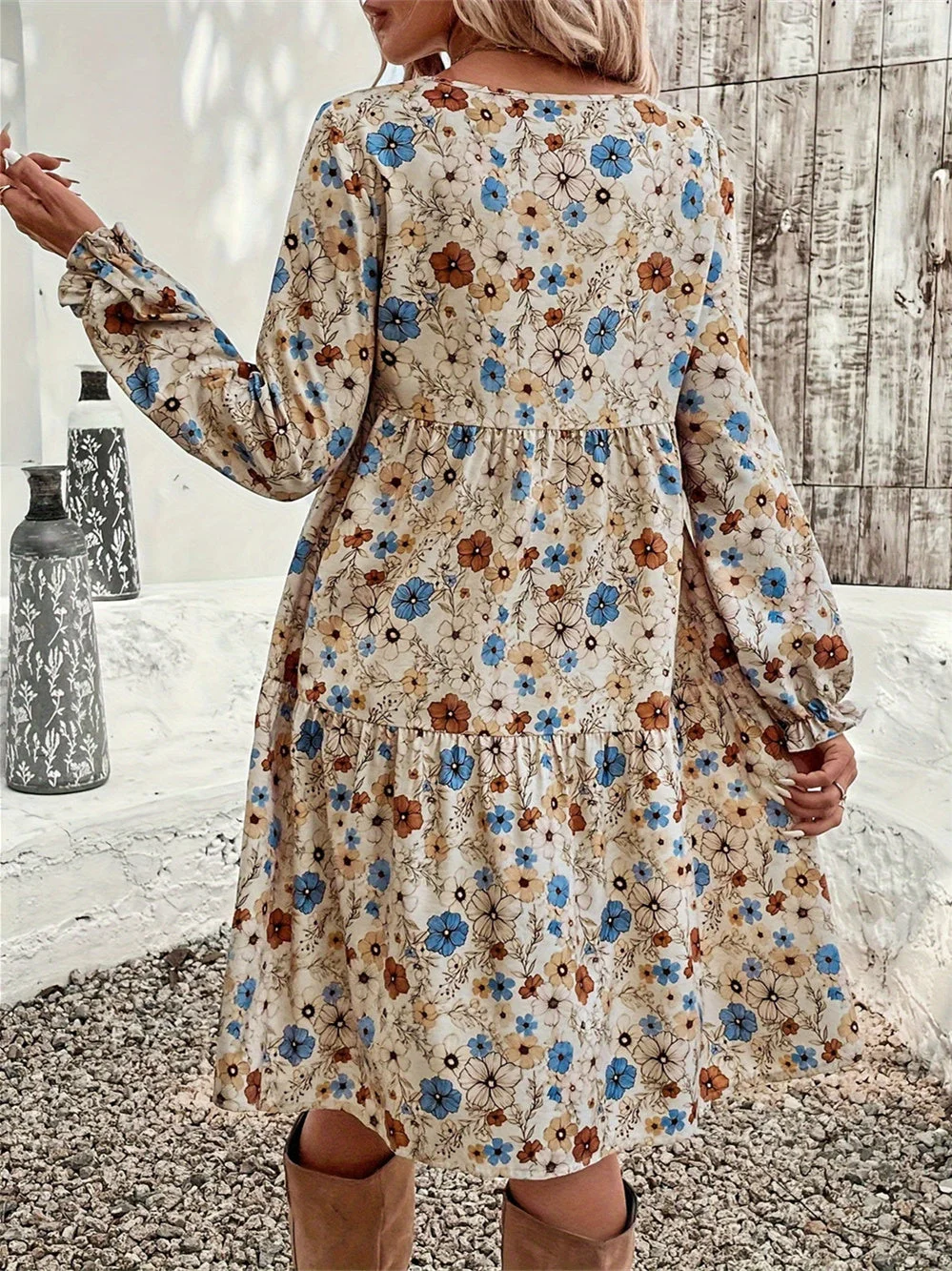 Women's Long Sleeve Scoop Neck Floral Printed Midi Dress