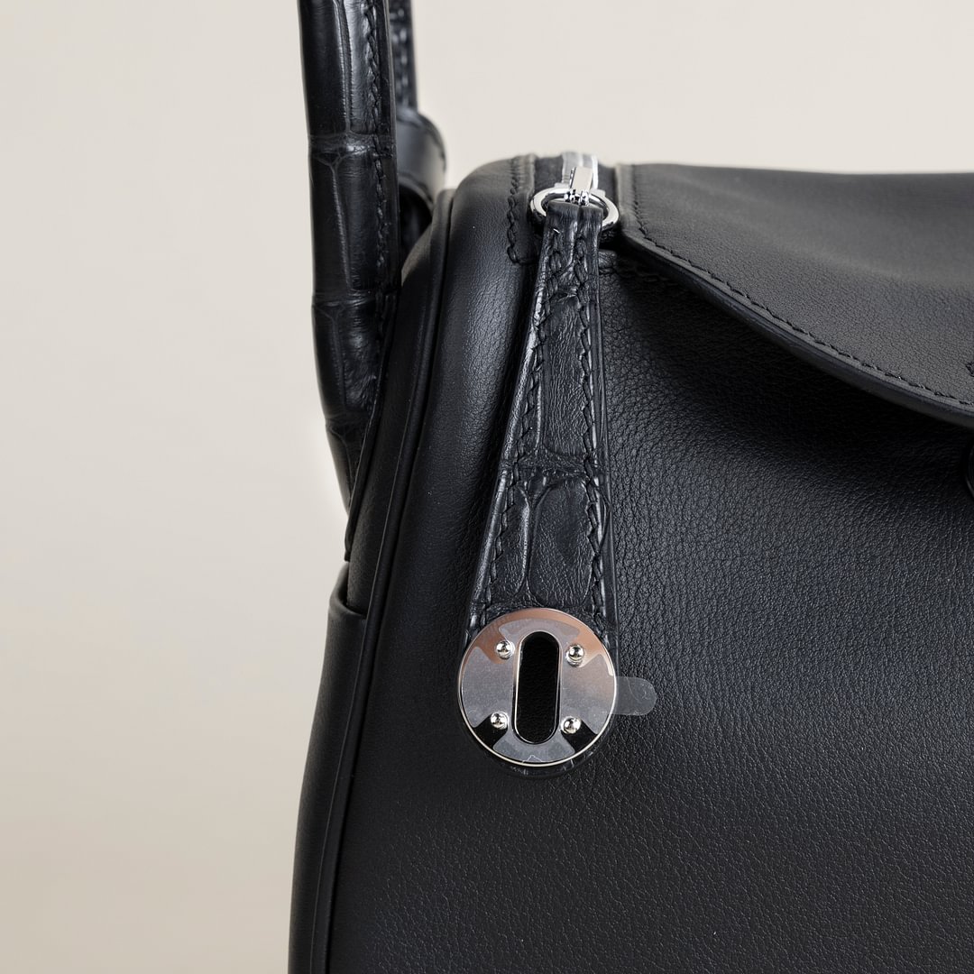 Mini Lindy Touch Swift/Matte Alligator Crocodile leather 89 Noir PHW