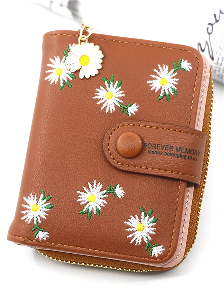 Daisies Embroidered & Daisy Zipper Utility Purse