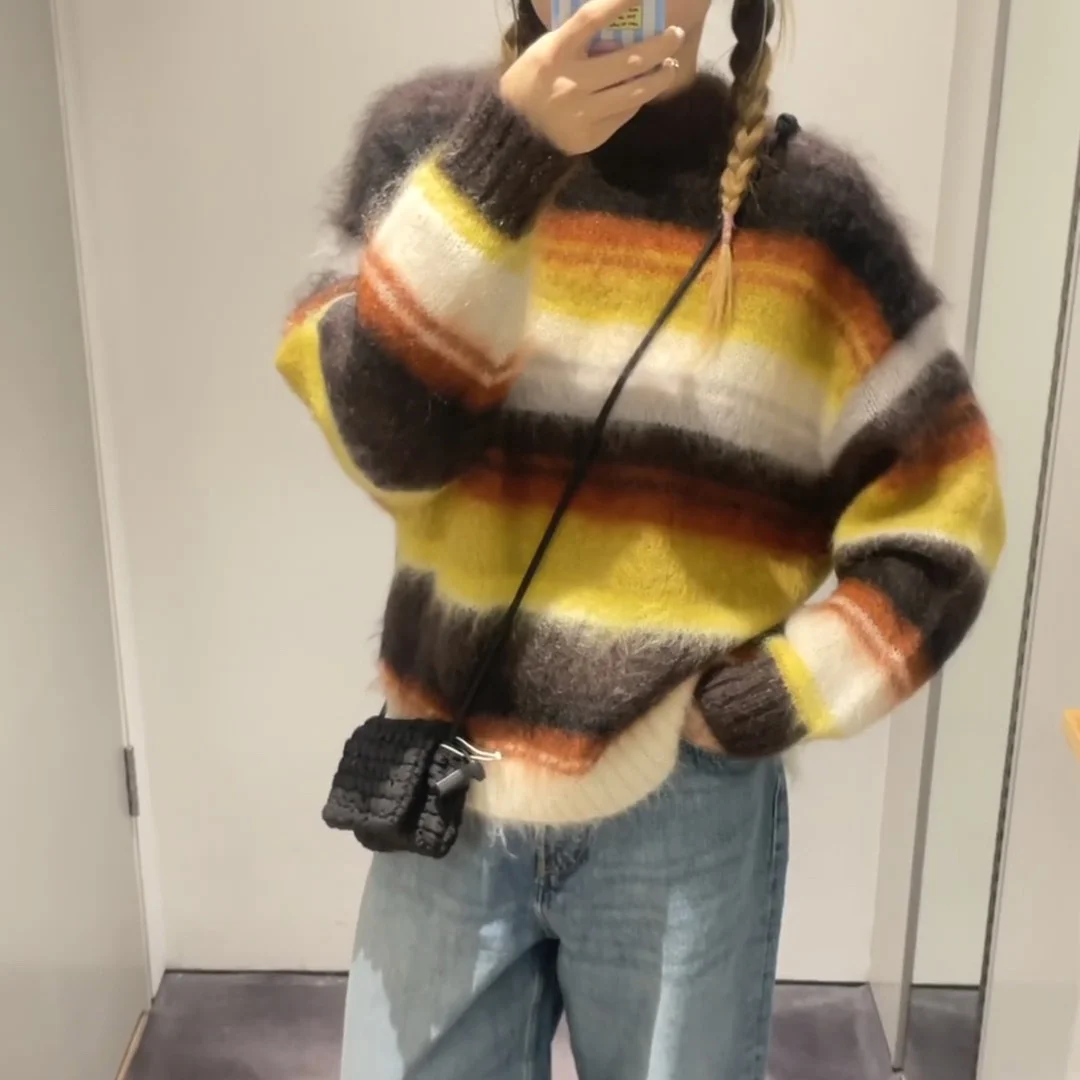 Nigikala Nigikala Women's Loose Version Of The Round-Neck Horse Seaweed Jumper Women Autumn And Winter New Striped Top