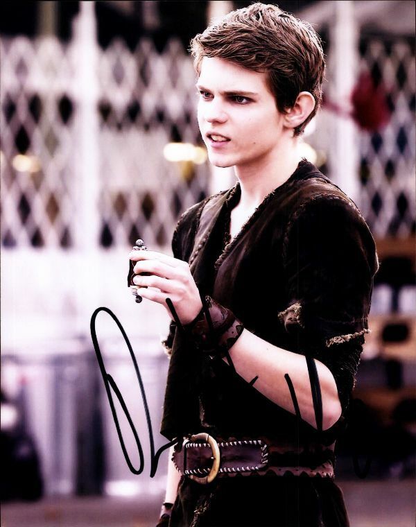 Robbie Kay authentic signed celebrity 8x10 Photo Poster painting W/Cert Autographed 32416d1