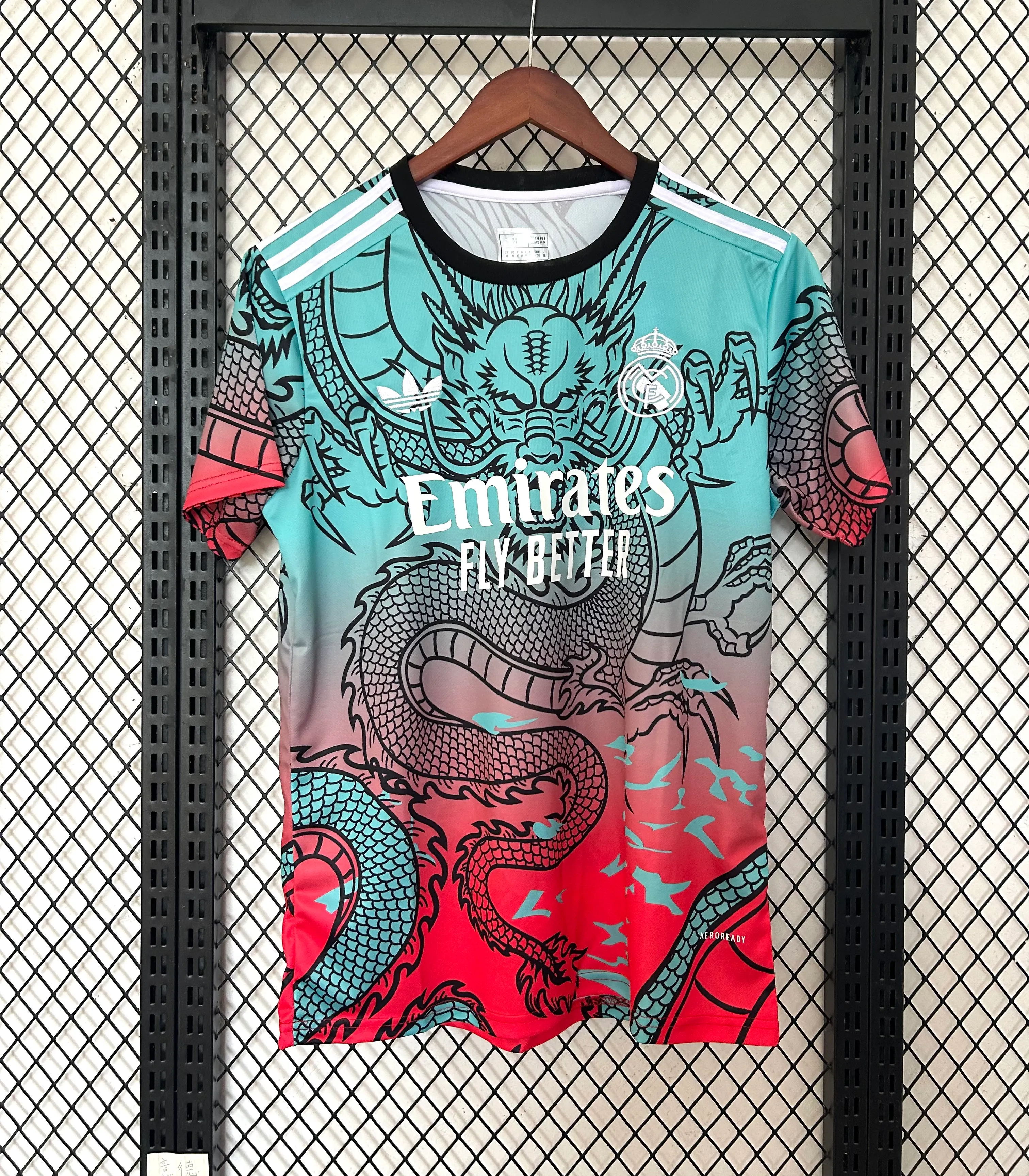2025/2026 Real Madrid Dragon Ink Green Red Special Edition Football Jersey 1:1 Thai Quality