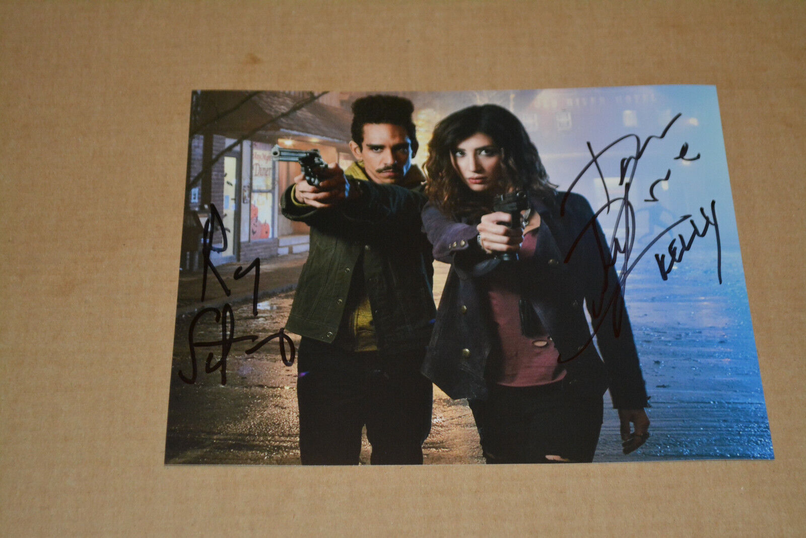 DANA DELORENZO & RAY SANTIAGO signed autograph In Person 8x10 ASH VS EVIL