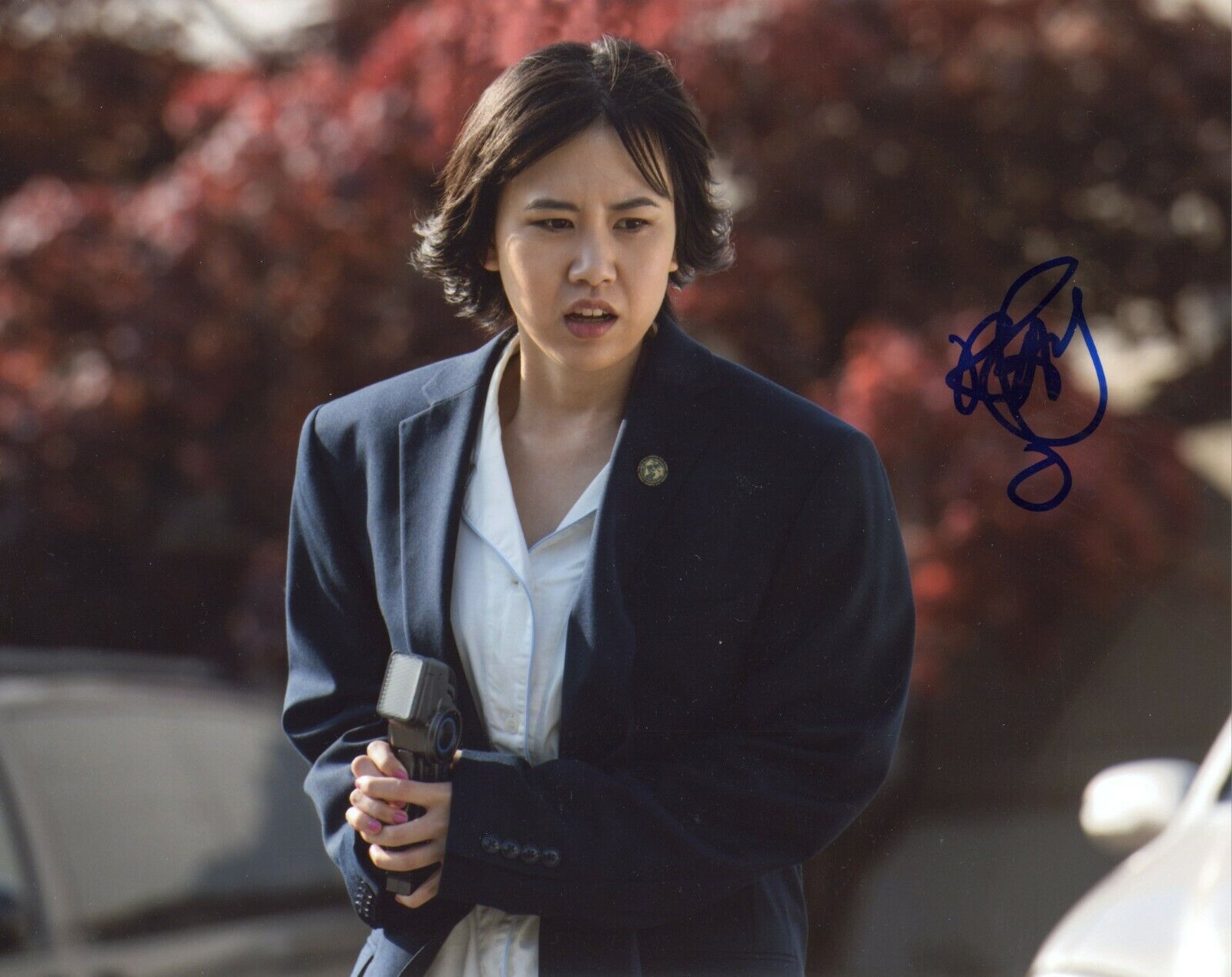 ~~ RAMONA YOUNG Authentic Hand-Signed Legends of Tomorrow