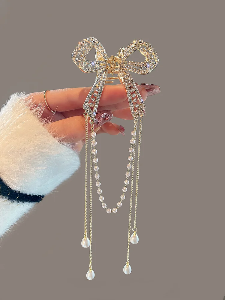 Bow Knot Pearl Tassel Claw Clip KERENTILA