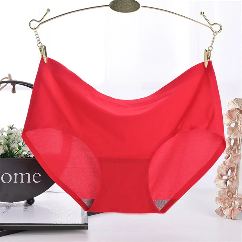 Ice Silk Panties Lingerie Summer Soft Seamless Women Elastic Briefs Underpant Female Breathable Cozy Silk Underwear Candy Color