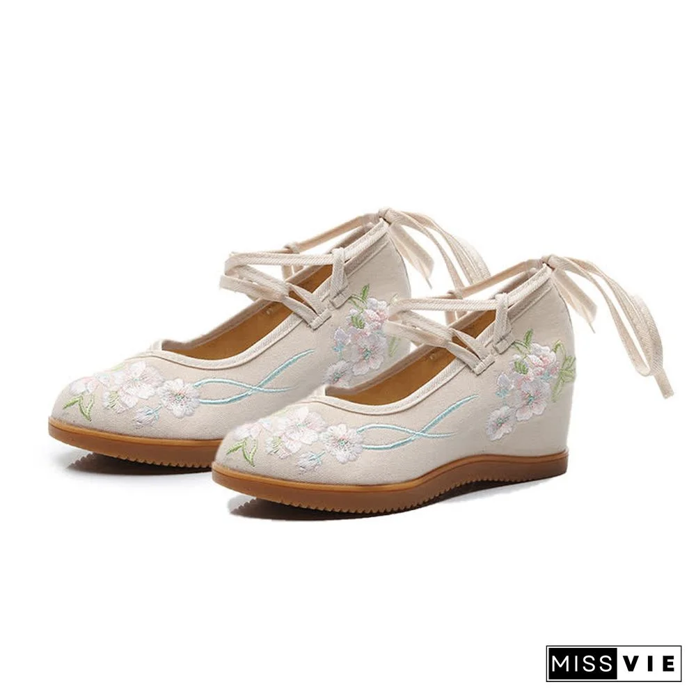 Vintage Blossom Embroidery Lace Up Flats Shoes
