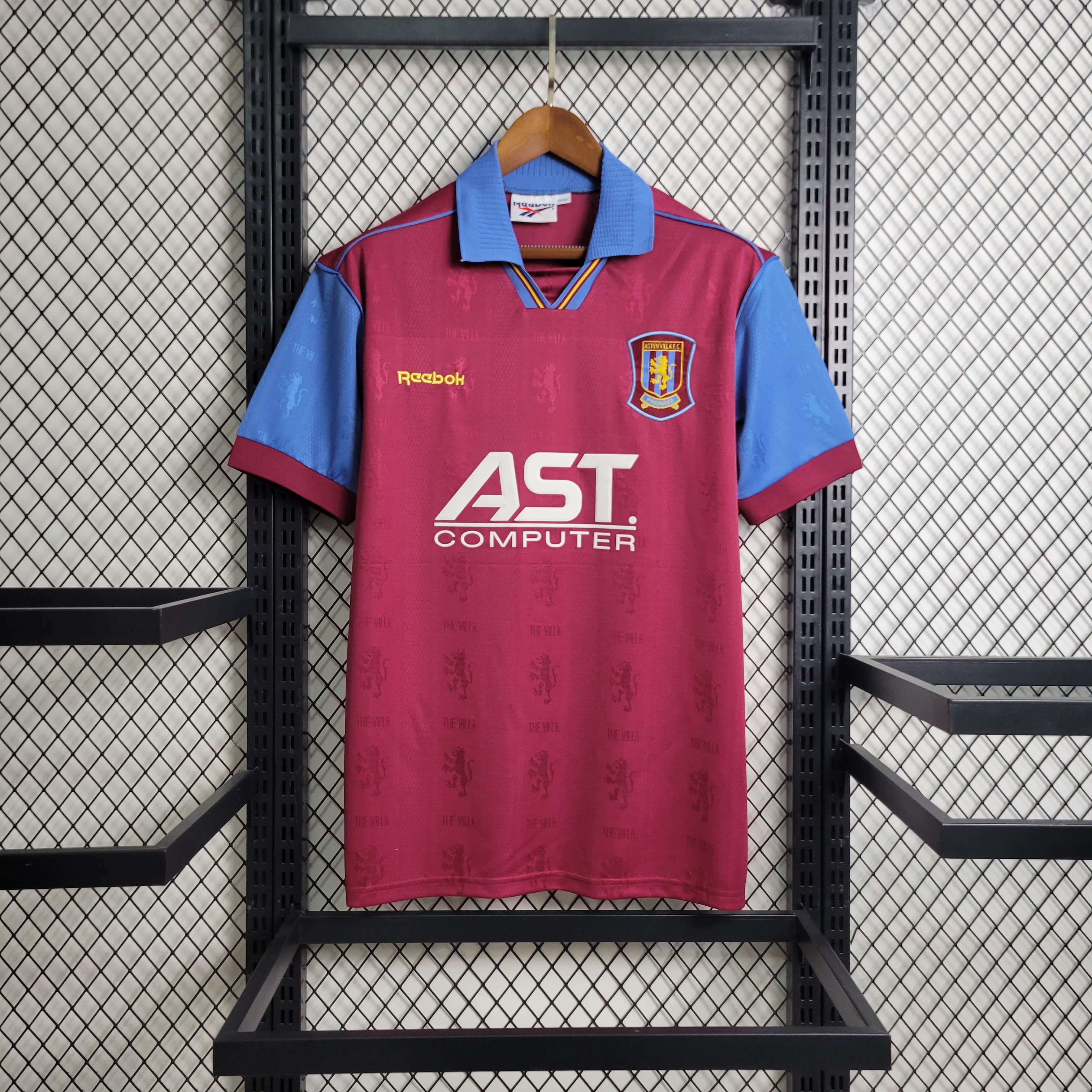 Retro Aston Villa 1995-97 Home Stadium Jersey