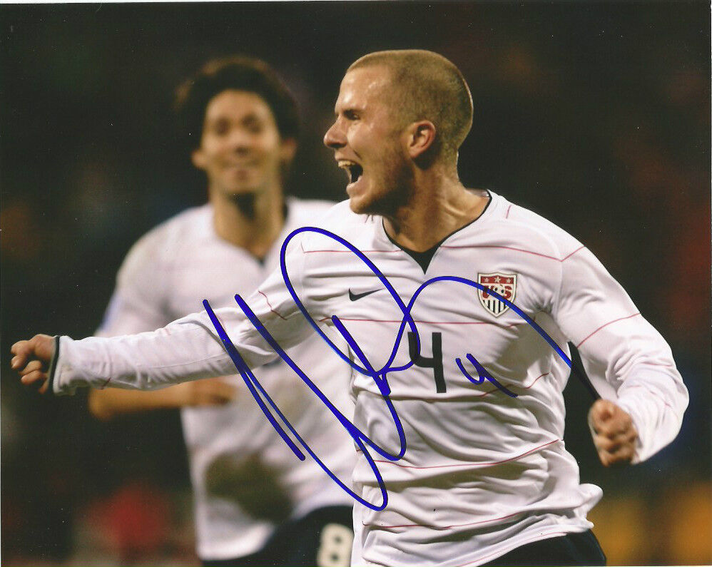 Team USA Michael Bradley Autographed Signed 8x10 Photo Poster painting COA B