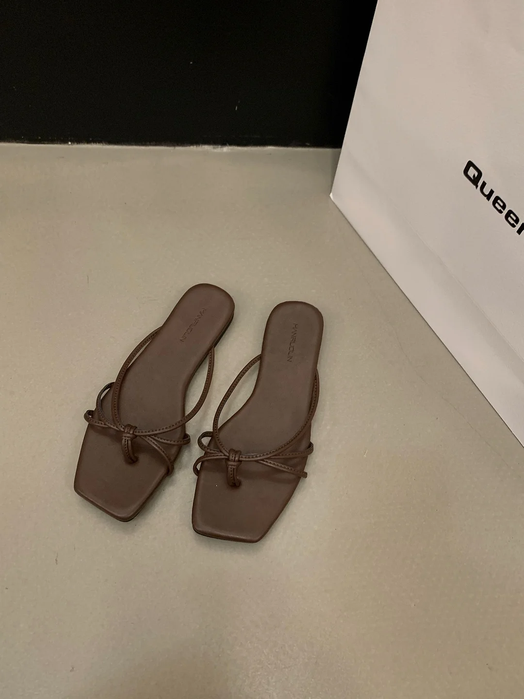 Churchf Churchf Flat Flip Flank Slippers Fairy Shoes Wear The 2024 New Summer Beach Sandals Silver Sandals