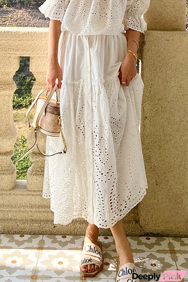 White Embroidered Lace Pleated Skirt