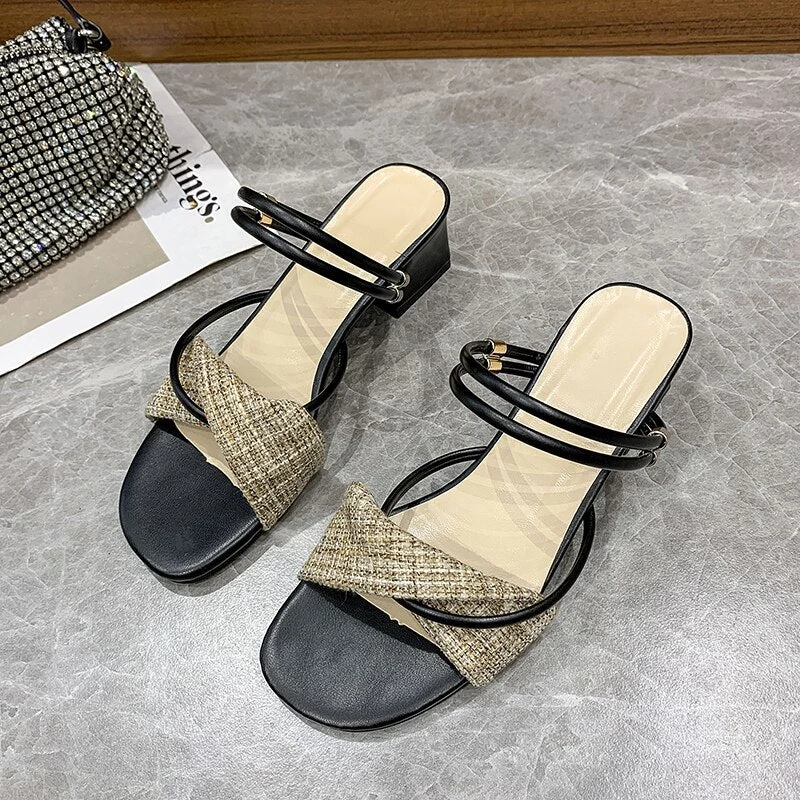  2022 Women Sandals Summer Designer Shoes PU Flat Heel Gladiator Flip-Flops Fashion Platform