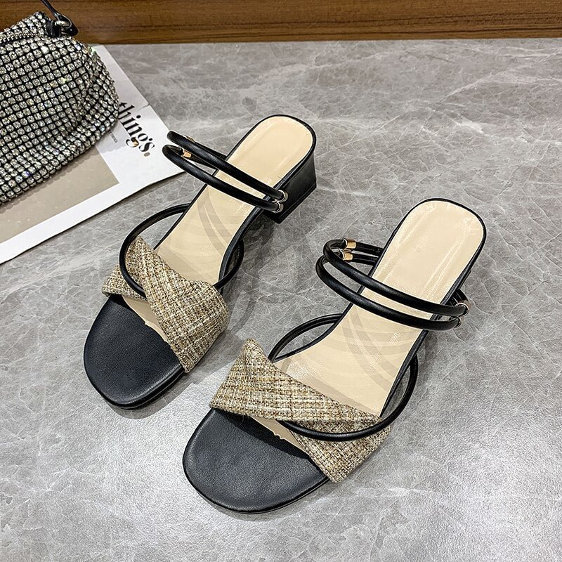  2022 Women Sandals Summer Designer Shoes PU Flat Heel Gladiator Flip-Flops Fashion Platform