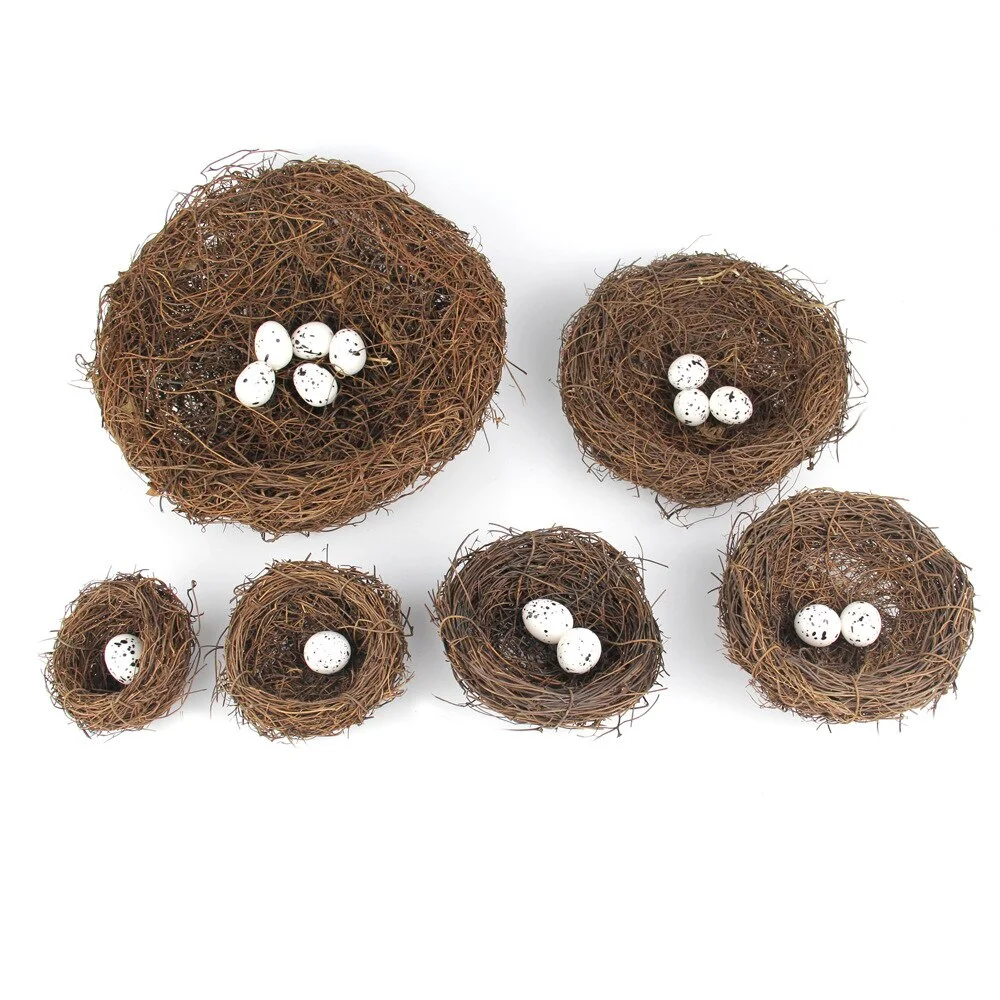 1PCs Natural Straw Parrot Nest Cages Parrots Pigeons Warm Bedding Nest Rattan Weaving Bedding Bird Playing Chewing Bird Toys
