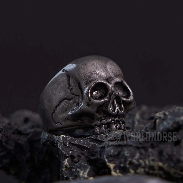 Coutureaura Satanic Devil Skull Ring