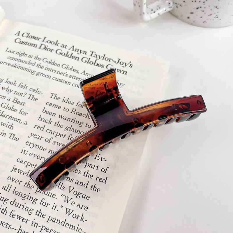 Minimalist Solid Color Arylic Hair Claws