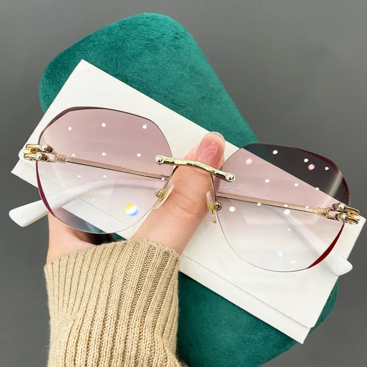 Women's Reading Glasses Presbyopic Glasses Anti Blue Light Glasses Frameless Prescription Glasses Polygon HD PC Gradient Glasses