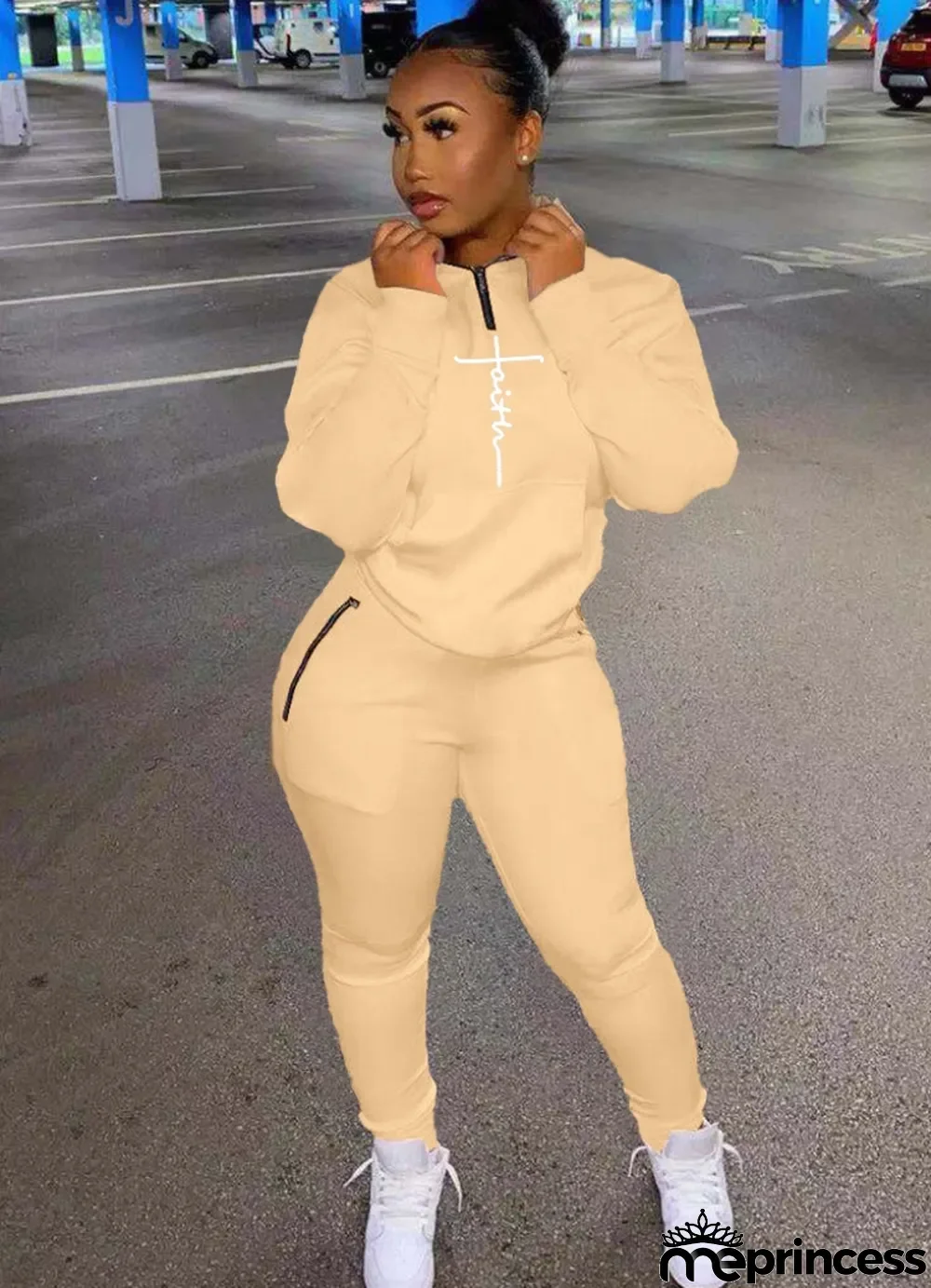 Winter Sportswear Vendors Khaki Zipper High Neck Pocket Pullover and Pants Two Piece Sweatsuits Set