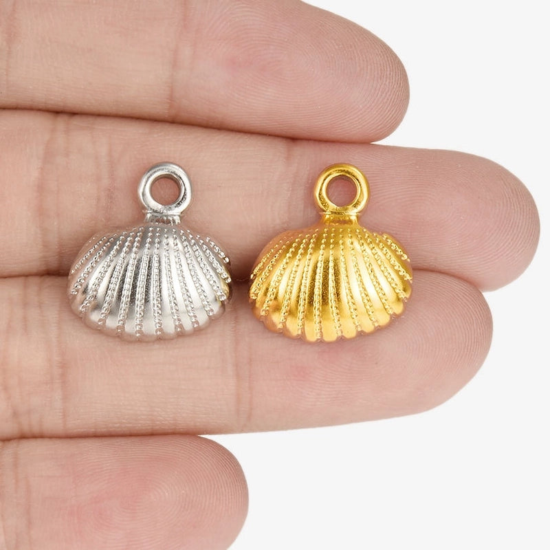 1 Piece 304 Stainless Steel 18K Gold Plated Shell Pendant