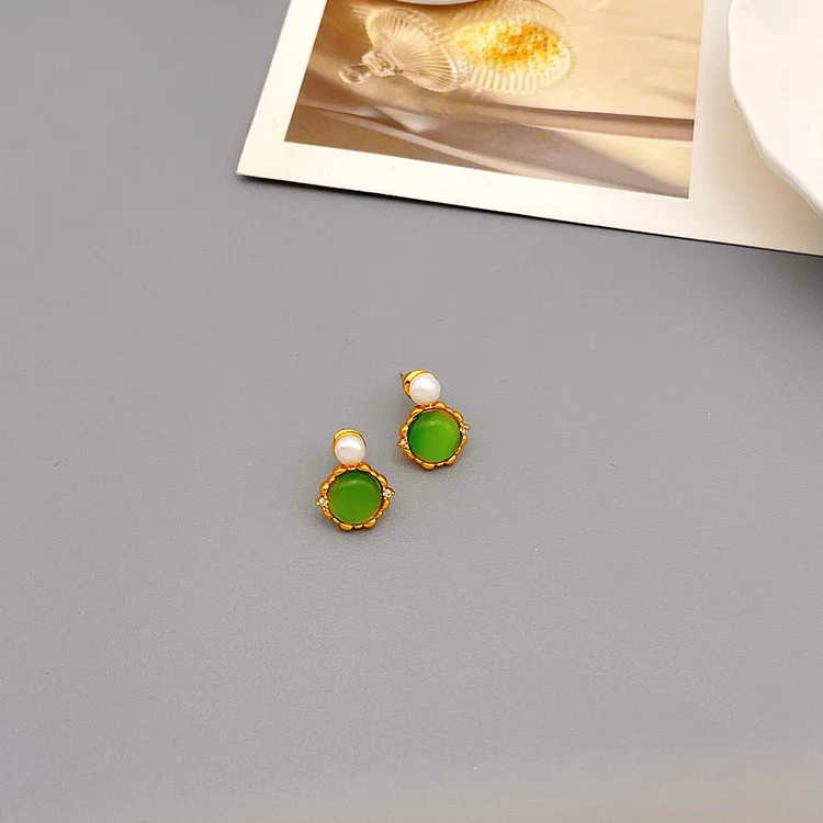 Retro Cat's Eye Stone Freshwater Pearl Earrings