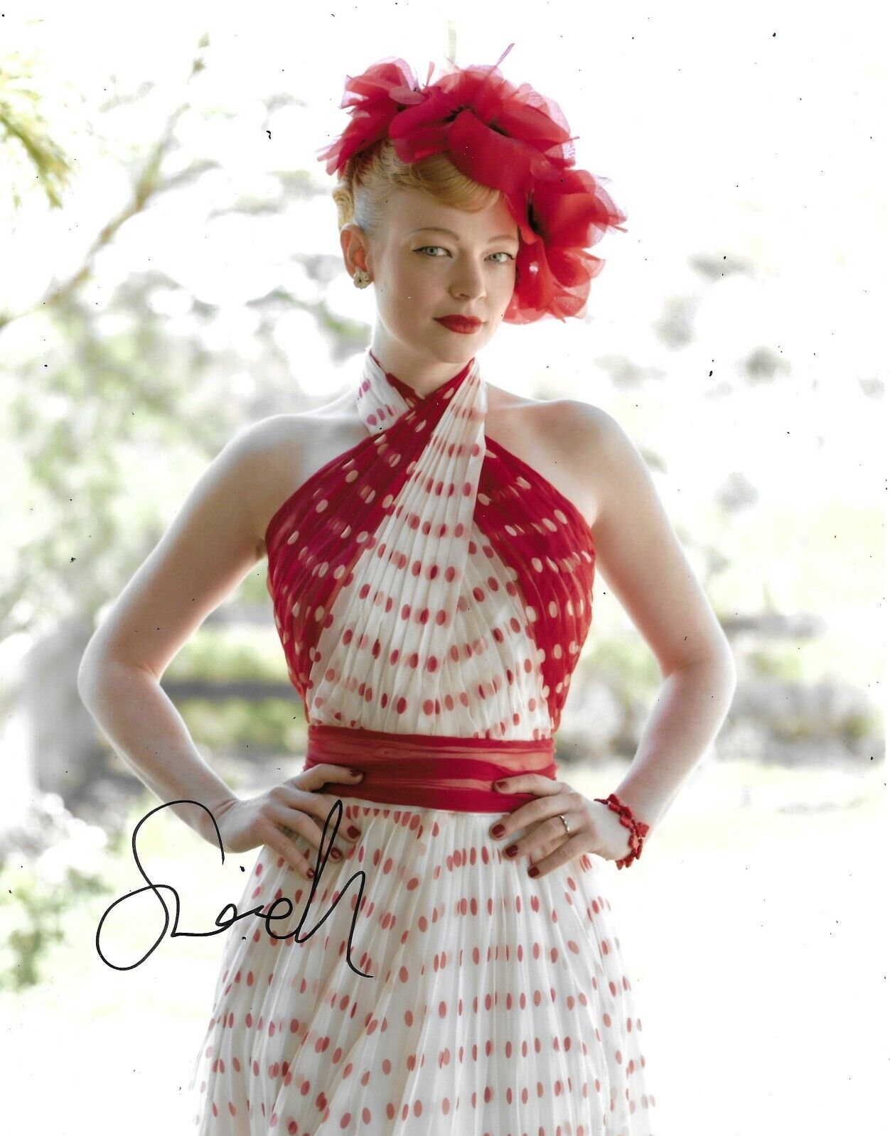 Sarah Snook Signed The Dressmaker 10x8 Photo Poster painting AFTAL