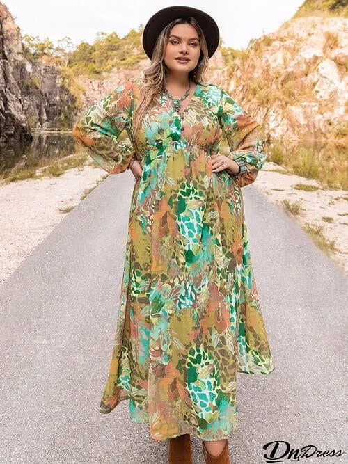 Plus Size Floral V-Neck Long Sleeve Dress