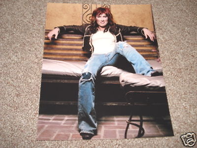 Jo Dee Messina Sexy Cool 8x10 Promo Photo Poster painting Country #2