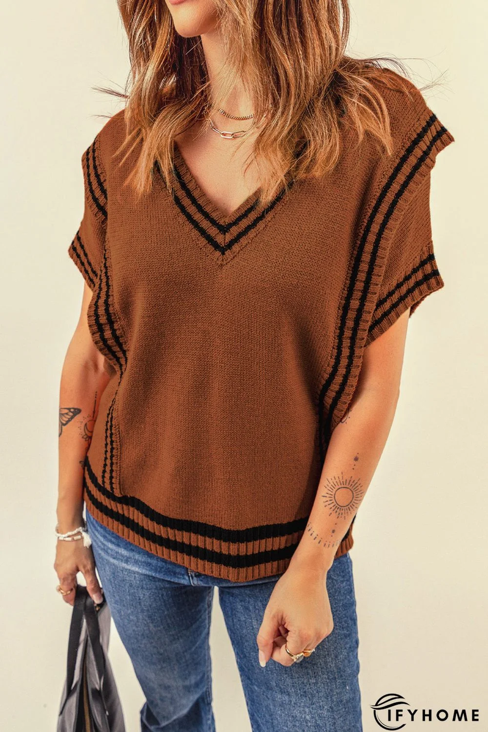 V Neck Contrast Stripes Trims Short Sleeve Sweater | IFYHOME
