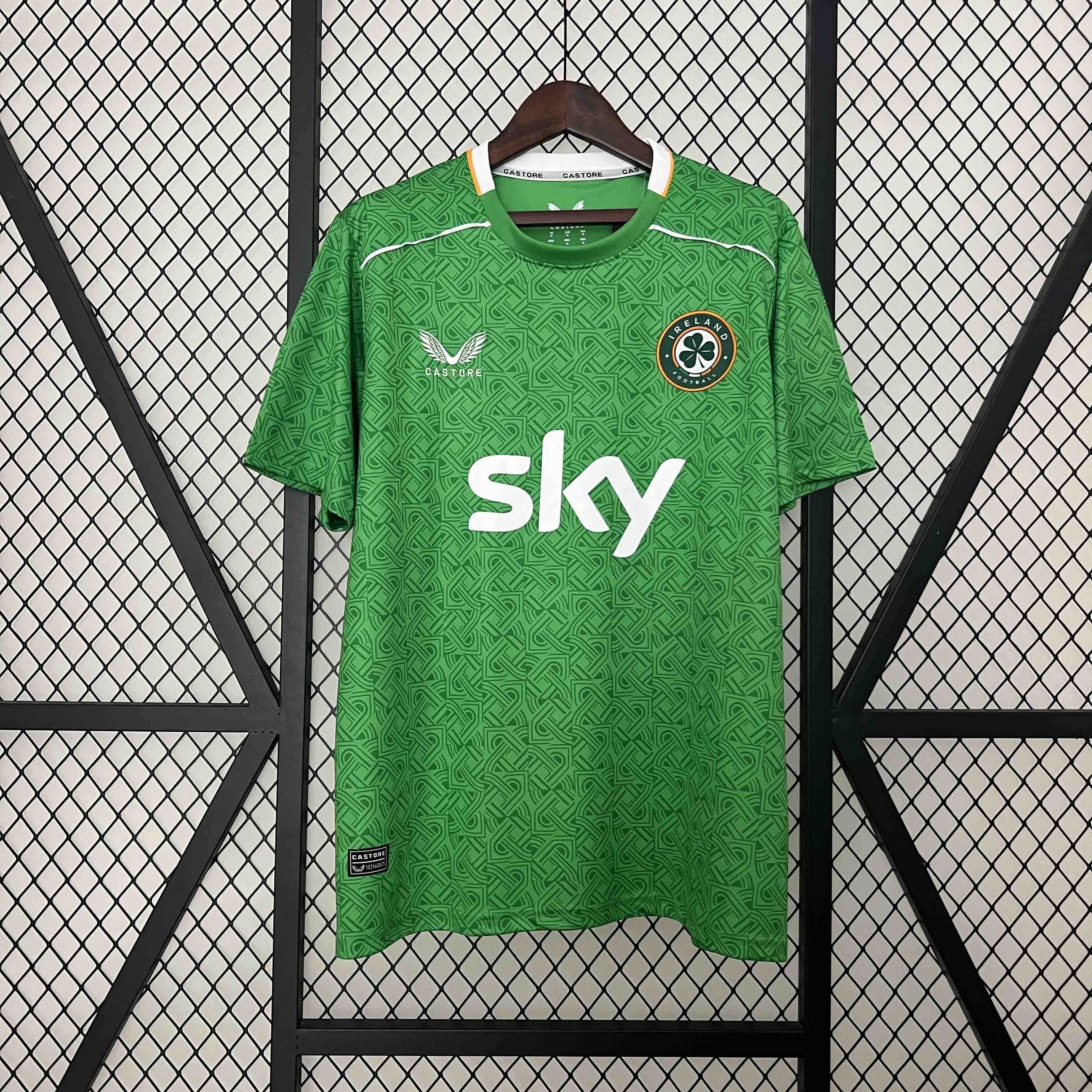Ireland 2024 Home Stadium Jersey - Fans Version (with SKY patch)