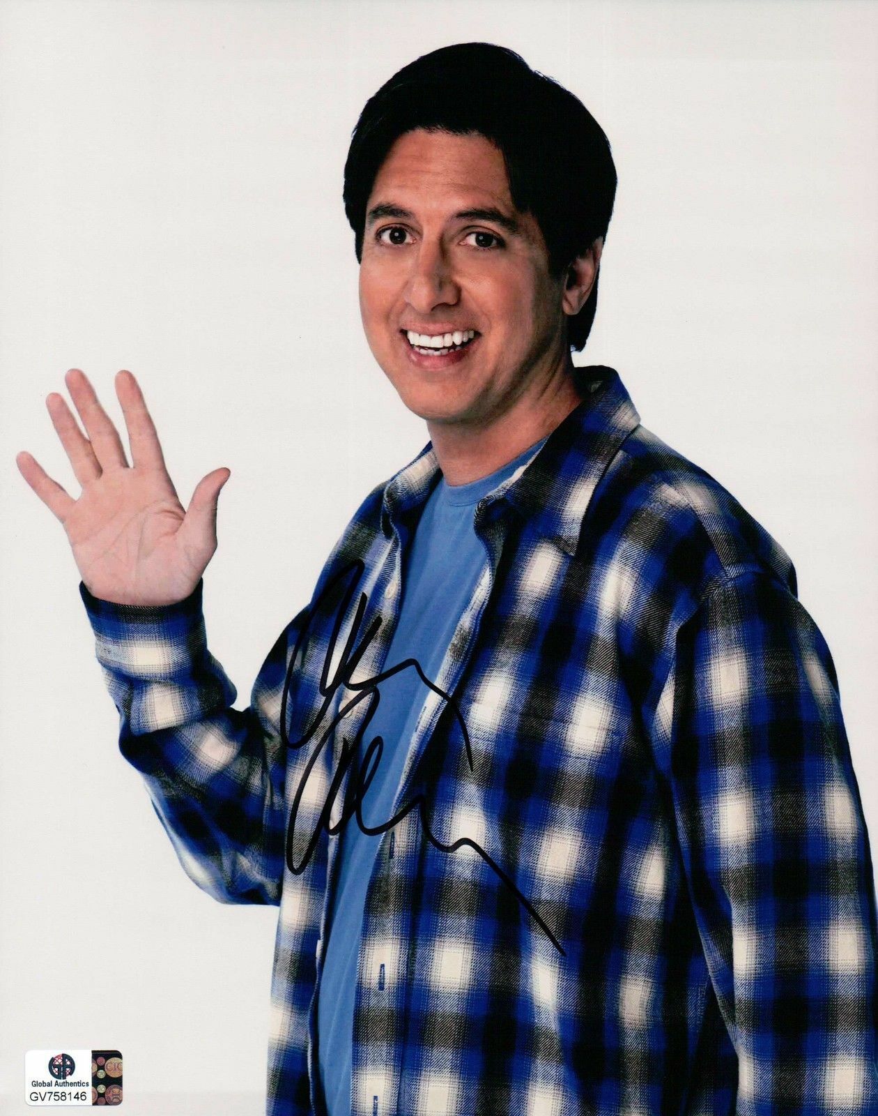 Ray Romano Hand Signed Autographed 8x10 Photo Poster painting Sexy Everyone Loves GA 758146