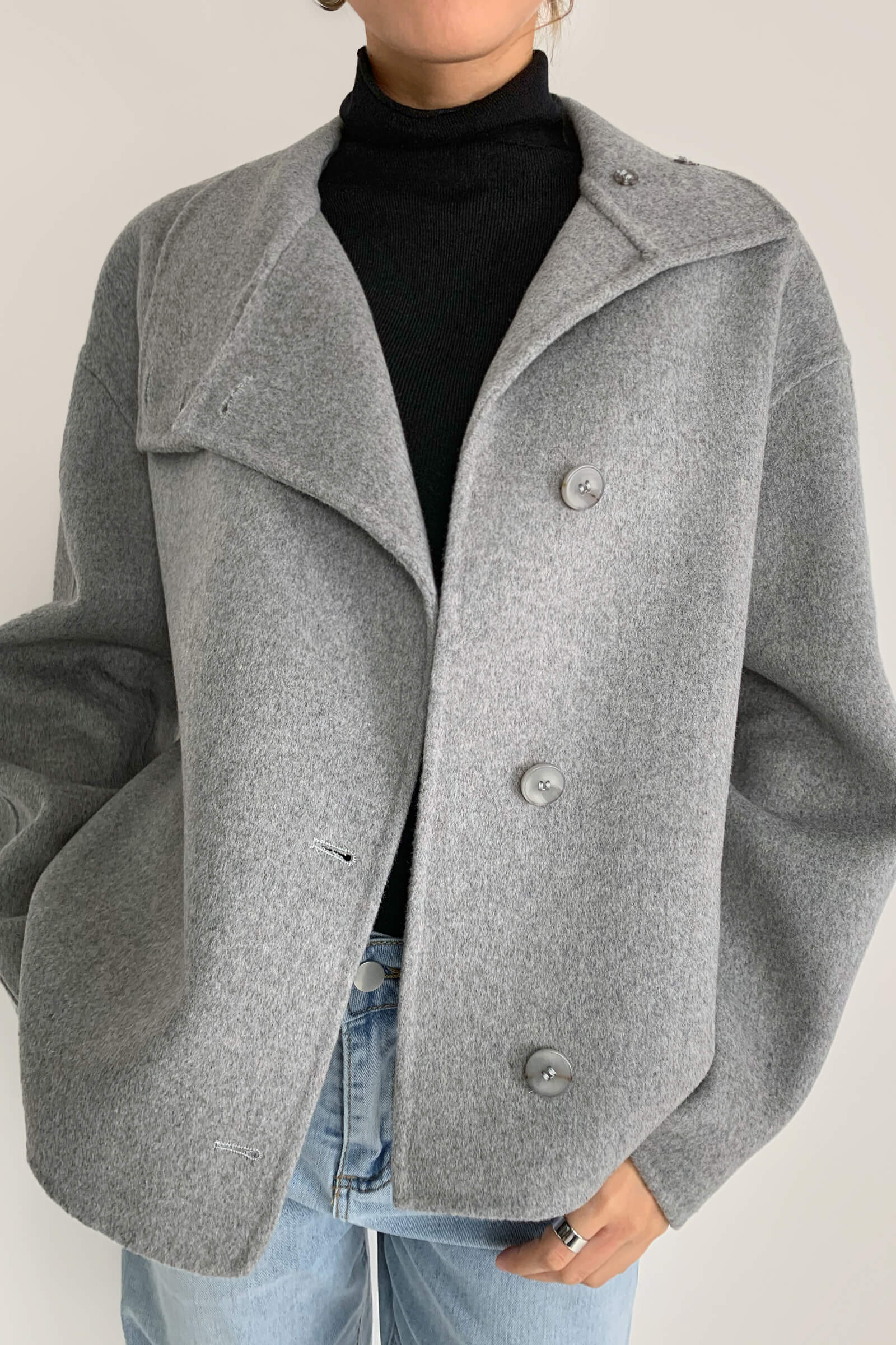 セール！ FANOSTUDIOS COWL BUTTON WOOLEN COAT | giulianacividanes