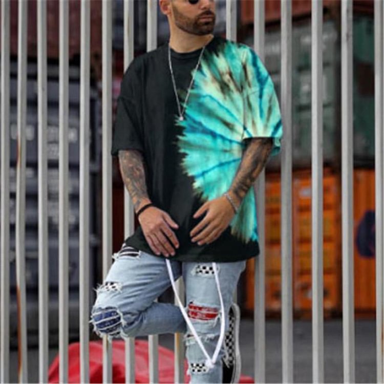 Tie-dye print black t-shirt