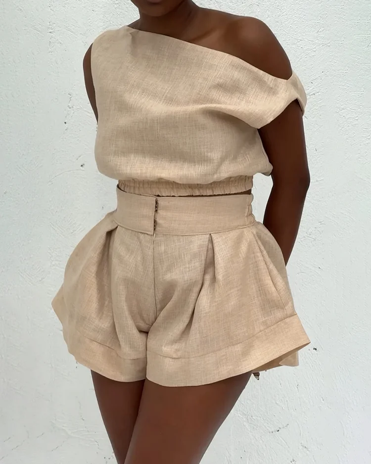Women's solid color shorts suit