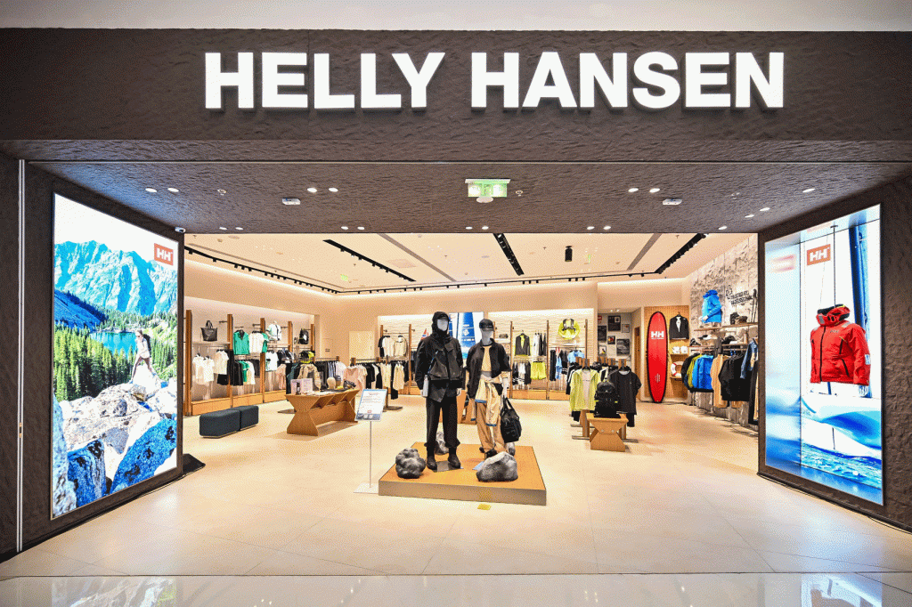 Proč HELLY HANSEN &scaron;el hluboko do Modogu v Tibetu? &ndash; Časopis textiln&iacute;ch technologi&iacute;