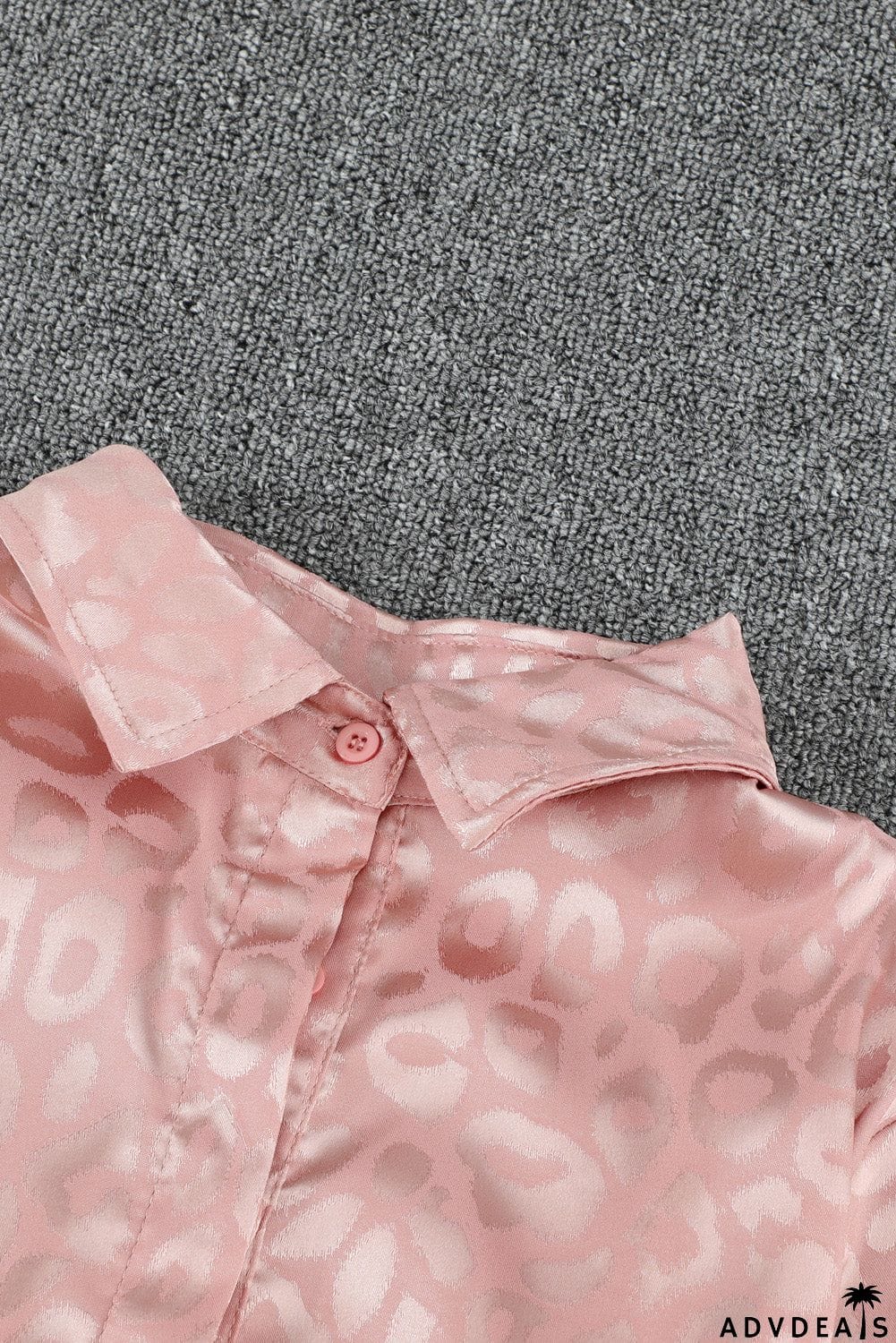 Turn-down Collar Embossed Button Shirt