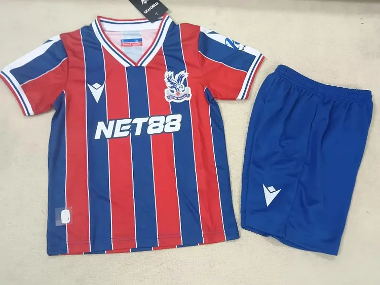 2025-26 Crystal Palace Home Kids Kit
