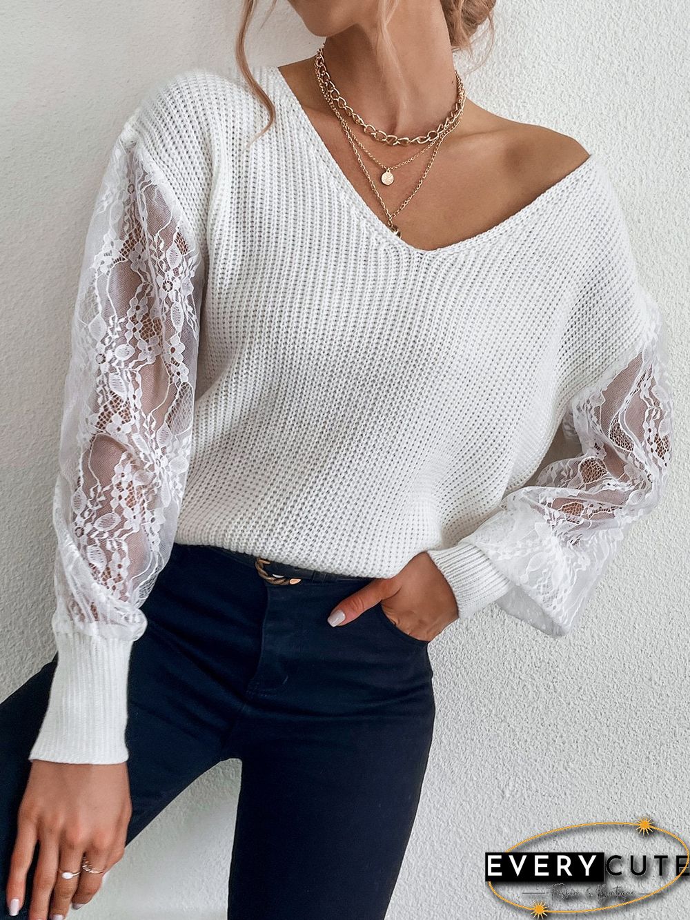 White V Neck Lace Joint Sweater