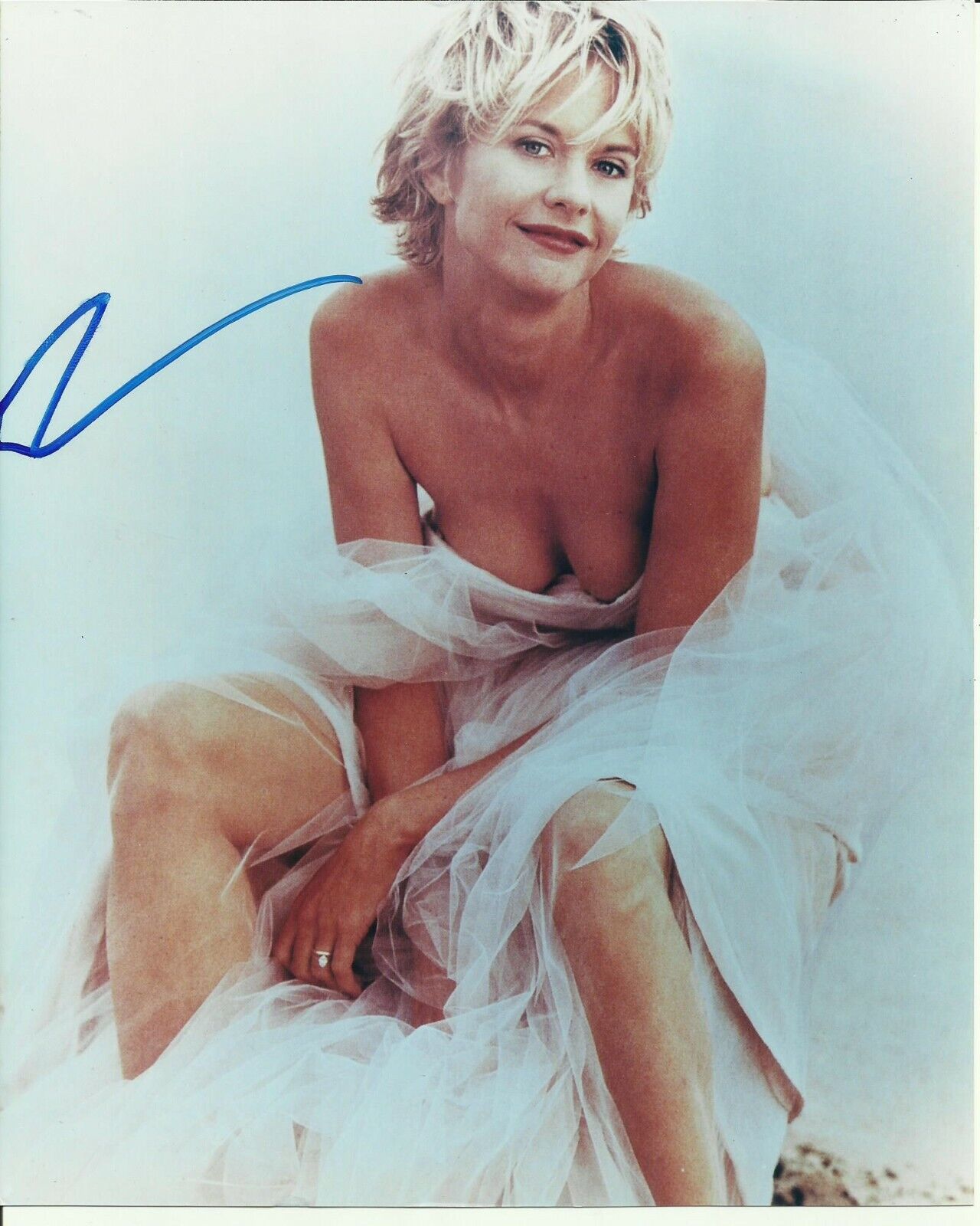 MEG RYAN SIGNED SEXY Photo Poster painting UACC REG 242 FILM AUTOGRAPHS (1)