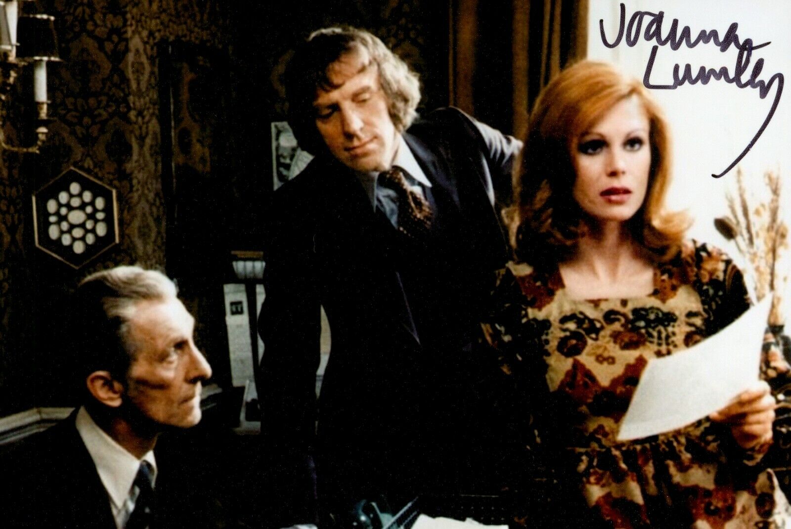 Joanna Lumley Signed 6x4 Photo Poster painting Coronation street Absolutely Fab Autograph + COA