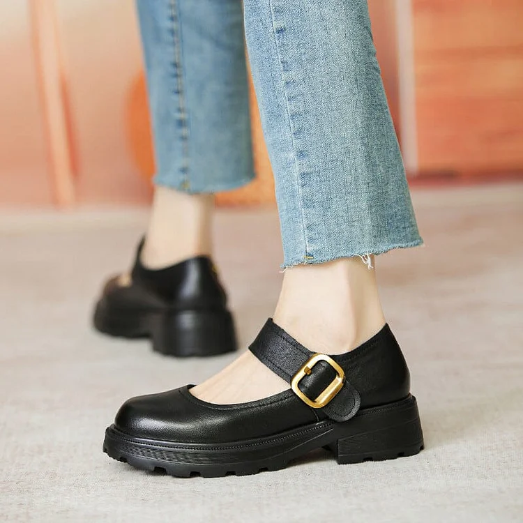 Women Retro Casual Leather Buckle Loafers