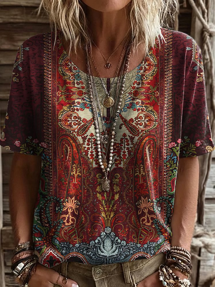 Women's Vintage Ethnic Red Floral Totem Art Print Casual Crew Neck Short Sleeve T-shirt