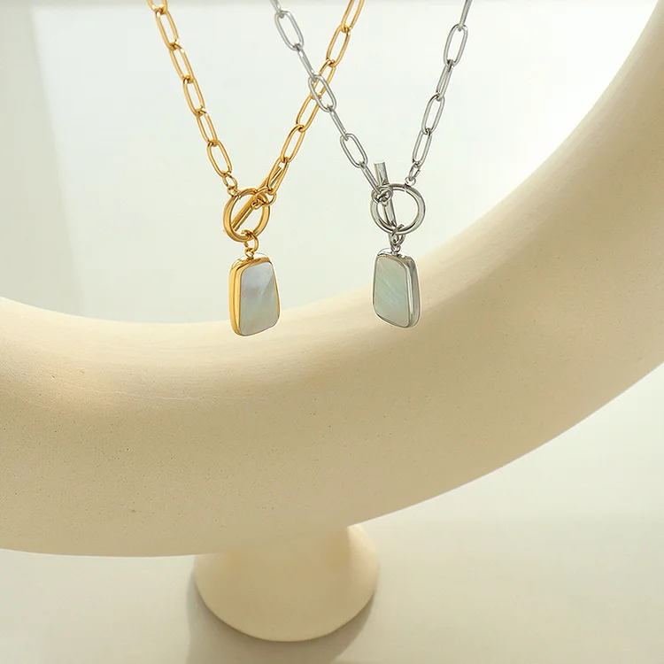 Minimalism White Shell Earrings Golden Necklace