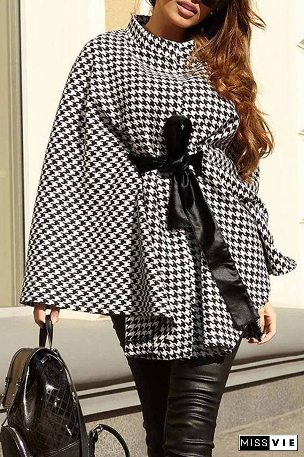 Loose Lace Plaid Cloak