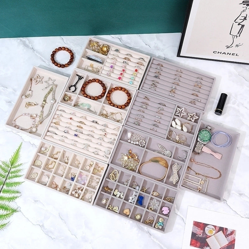 Minimalist Solid Color Velvet Flannel Jewelry Rack