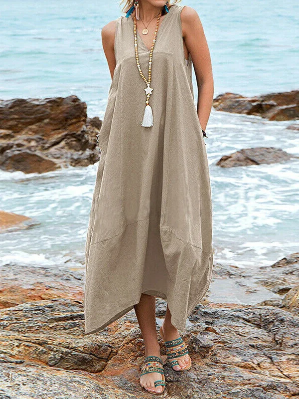 Women's Sleeveless V-neck Solid Color Pockets Midi Dress